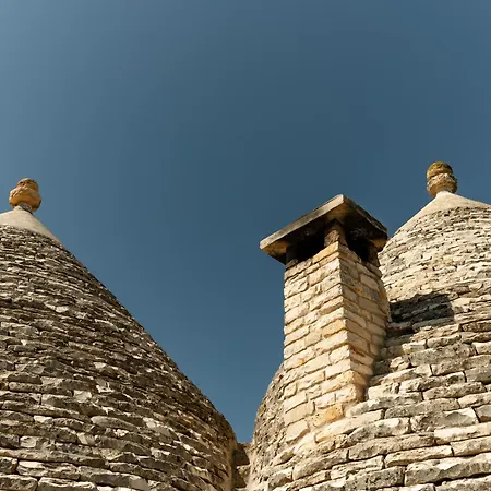 Trullo Ape Regina By Monholiday